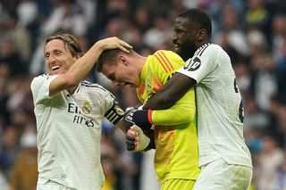 Luka Modric nu vine singur la AC Milan de la Real Madrid!