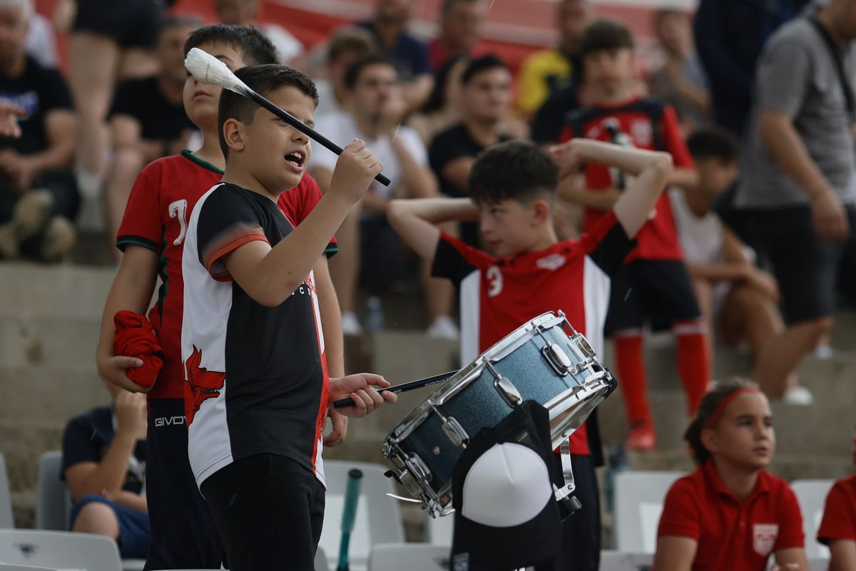 CS Dinamo a promovat în Liga 2 » Vom avea din nou dueluri Dinamo - Steaua!