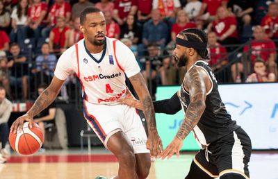 CSM Oradea răspunde în finala cu U-BT Cluj-Napoca » Victorie după un meci în care a condus aproape mereu