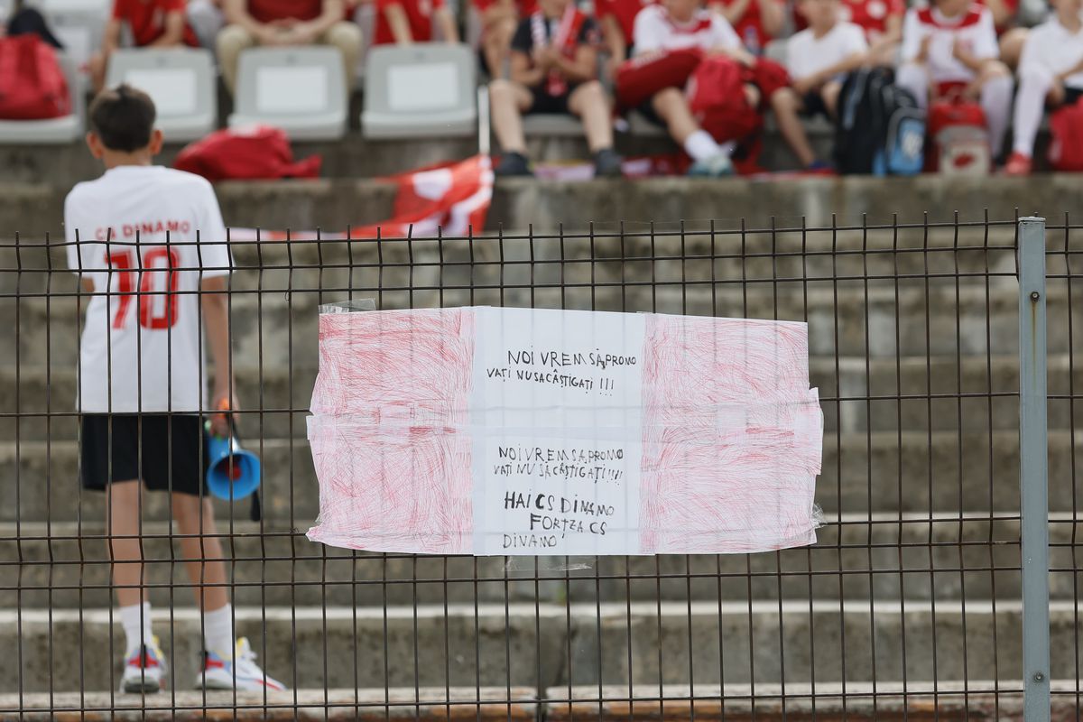 CS Dinamo a promovat în Liga 2 » Vom avea din nou dueluri Dinamo - Steaua!