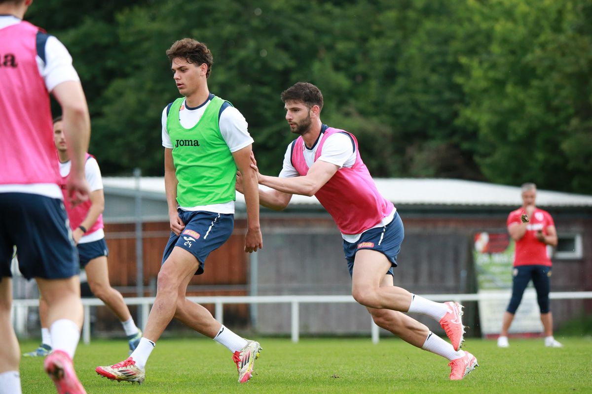 De la baraj, direct în cantonamentul din Austria » Jucătorul a răspuns azi convocării lui Pancu