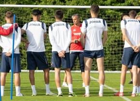 Lovitură grea: a părăsit cantonamentul României U21 și ratează Euro 2025! Daniel Pancu l-a trimis acasă