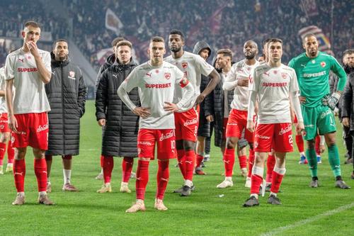 Dinamo a terminat pe locul 4 în sezonul recent încheiat // FOTO: Facebook @Tribuna Dinamo