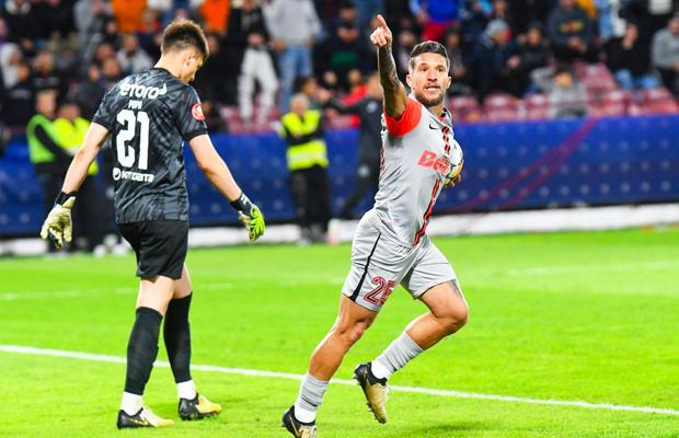 Două echipe din Superligă se bat pentru semnătura lui Alexandru Băluță! Mijlocașul e liber de contract
