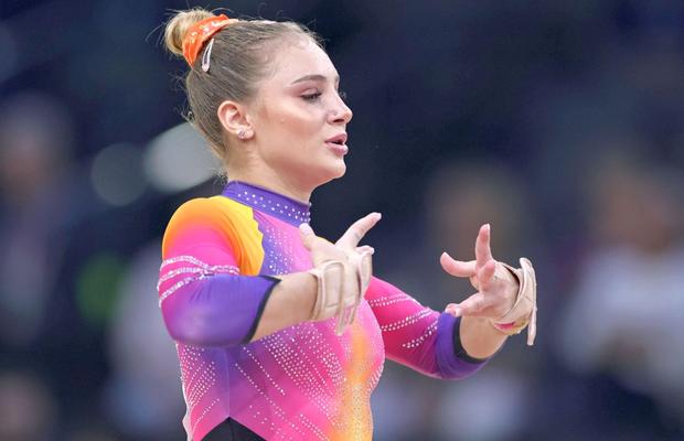 Gimnasta Sabrina Voinea, acuzată că și-a bătut iubitul în văzul tuturor » Reacția președintelui Federației: „Sesizări către autoritățile competente”