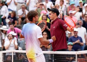 Liniștea de acasă » Matteo Arnaldi și Flavio Cobolli, semifinaliști la Roland Garros, se bucură de un element-cheie în viața lor
