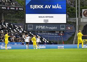 FIFA îmbunătățește spectaculos tehnologia ofsaid-ului! Avataruri pentru jucători
