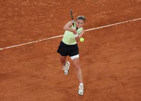 Maja Chwalinska, venită din calificări, este cea de-a doua finalistă la Roland Garros
