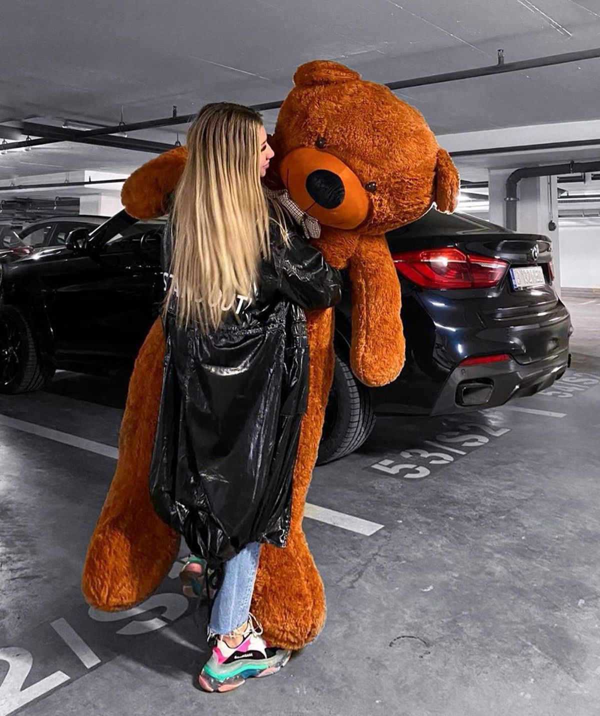 VIDEO+FOTO Final de relație pentru Dragoș Nedelcu și Gabriela Amzaru! N-a vrut să se afișeze în public cu iubita cântăreață și i-a dat papucii