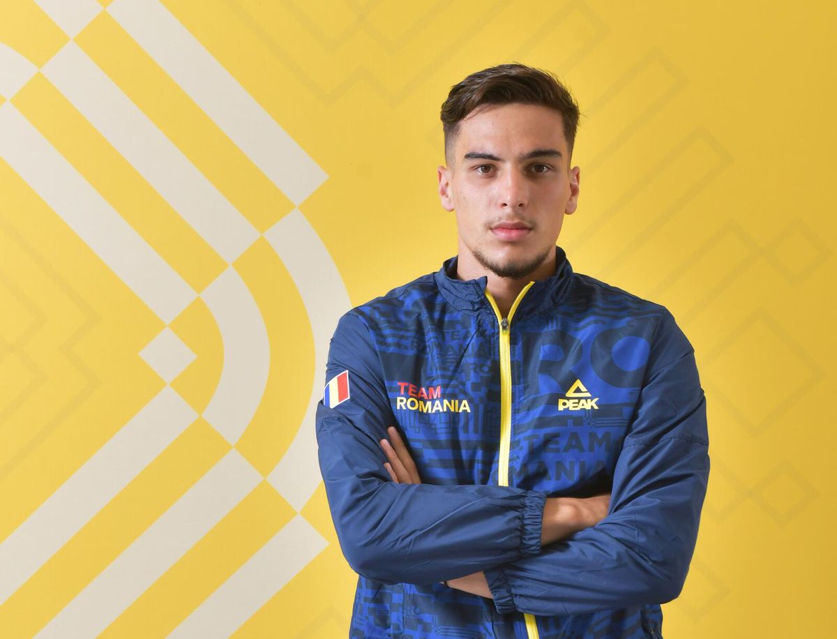 România U23 s-a fotografiat în echipamentul olimpic » Imagini inedite surprinse la Mogoșoaia