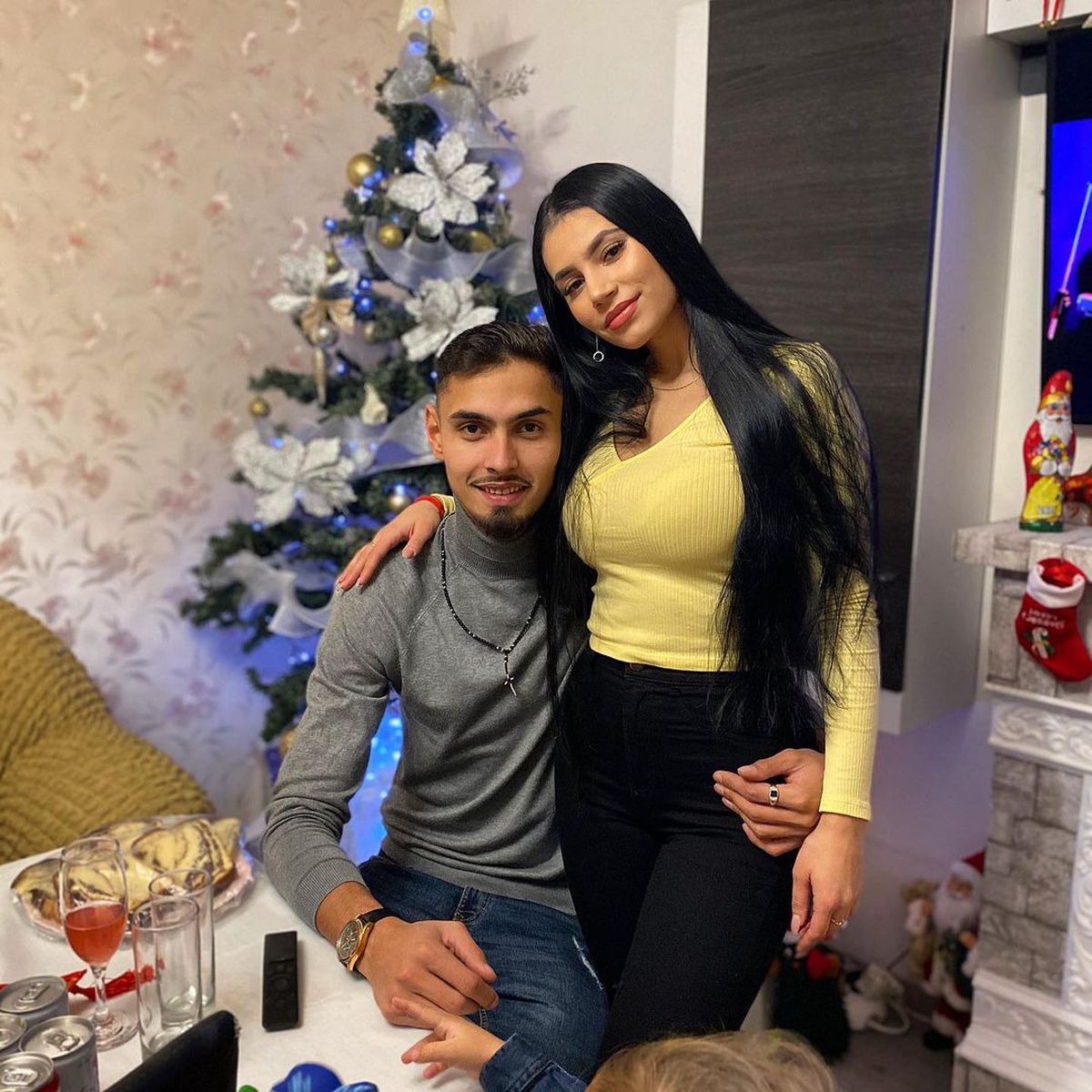 Soția unui fotbalist de la FCU Craiova, mesaj direct pentru fanii nemulțumiți: „E normal să vorbiți prost. Nu știți absolut nimic”