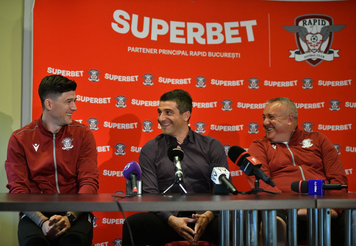 Rapid a anunțat transferul așteptat de toți fanii echipei! Prima reacție: „Sunt fericit că pot juca la clubul pe care îl iubesc”