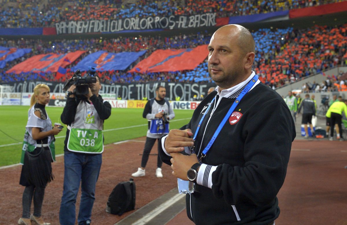 Reacția lui Vasile Miriuță, după ce un stadion întreg i-a cerut demisia: „Atunci, voi pleca!”