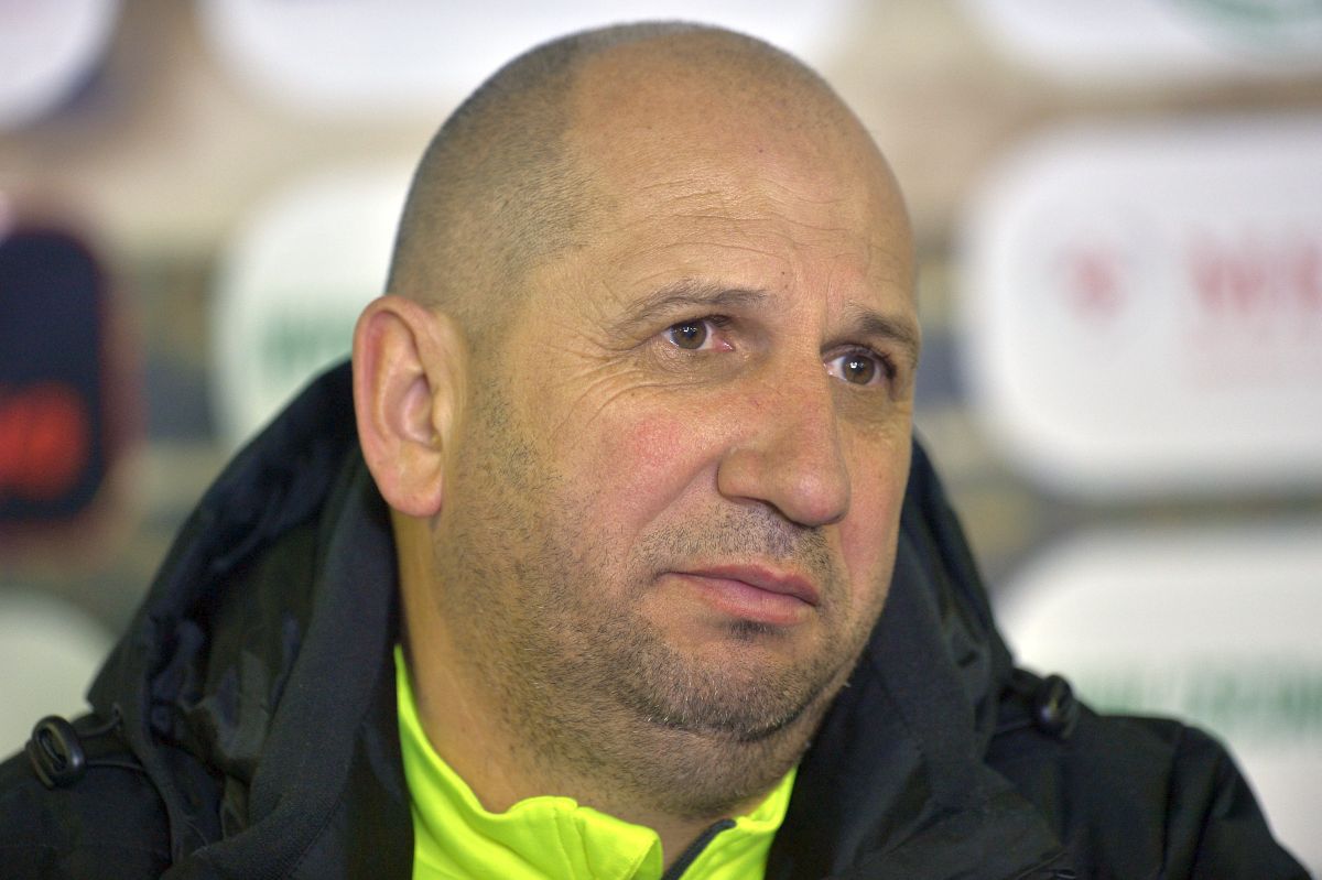 Vasile Miriuță - imagini din cariera de antrenor a lui „Tati”