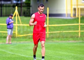 Acționarul „câinilor” și-a luat abonament la VIP: „Am spus deja: fără gratuități!” + Câte abonamente a vândut Dinamo până acum