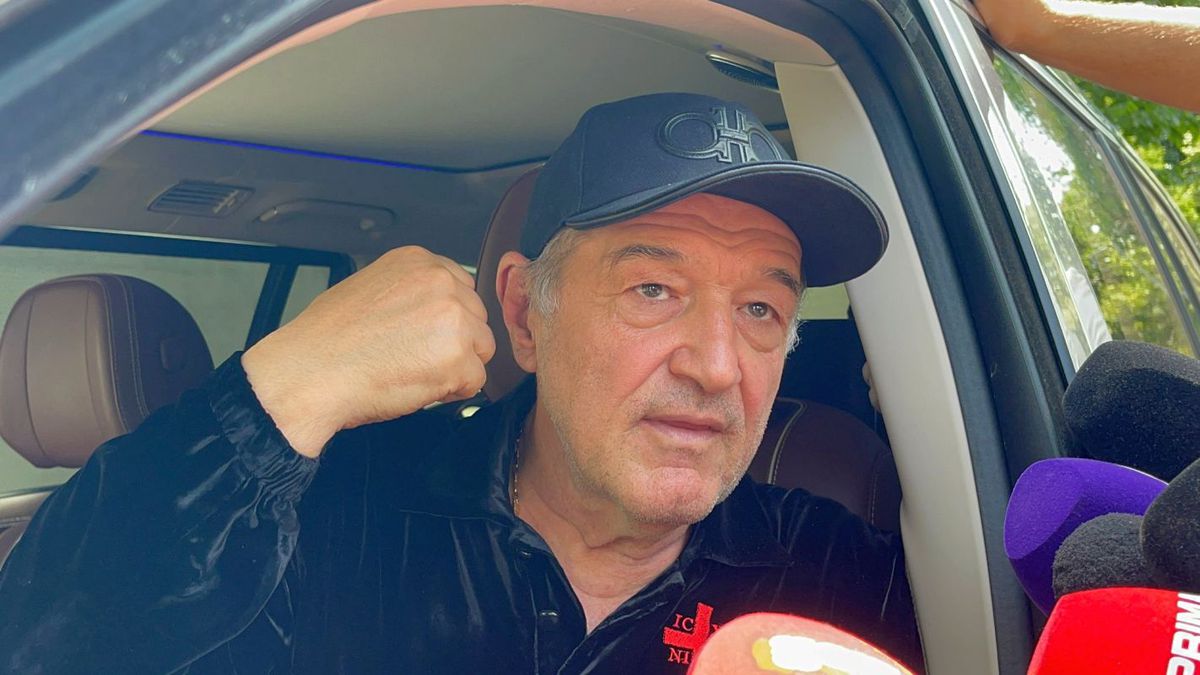 Moment inedit cu Gigi Becali » A dat volumul la maximum și a început să cânte muzică bisericească