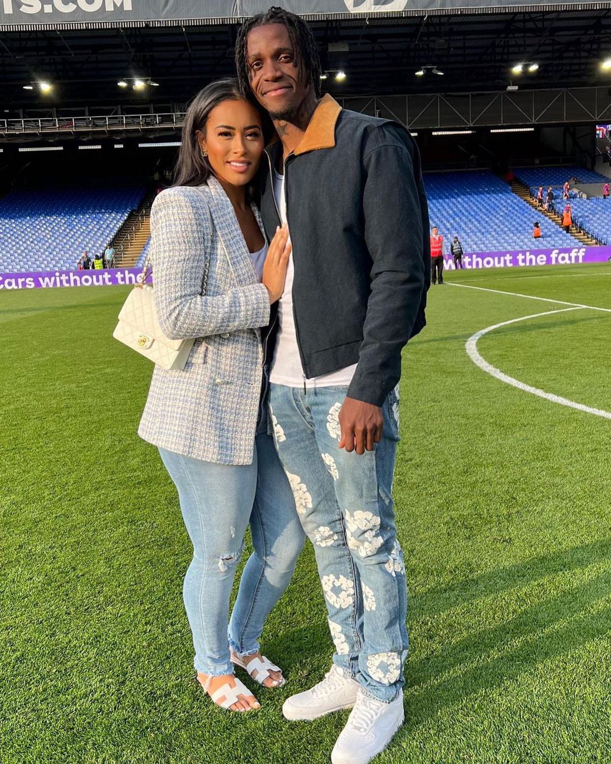 Wilfried Zaha s-a căsătorit cu iubita lui, Paige Bannister. Foto: Instagram