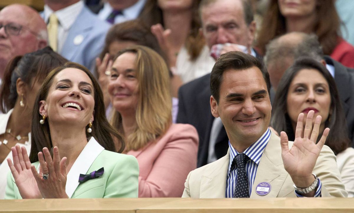 Roger Federer a revenit la Wimbledon » Cum a fost primit pe Terenul Central