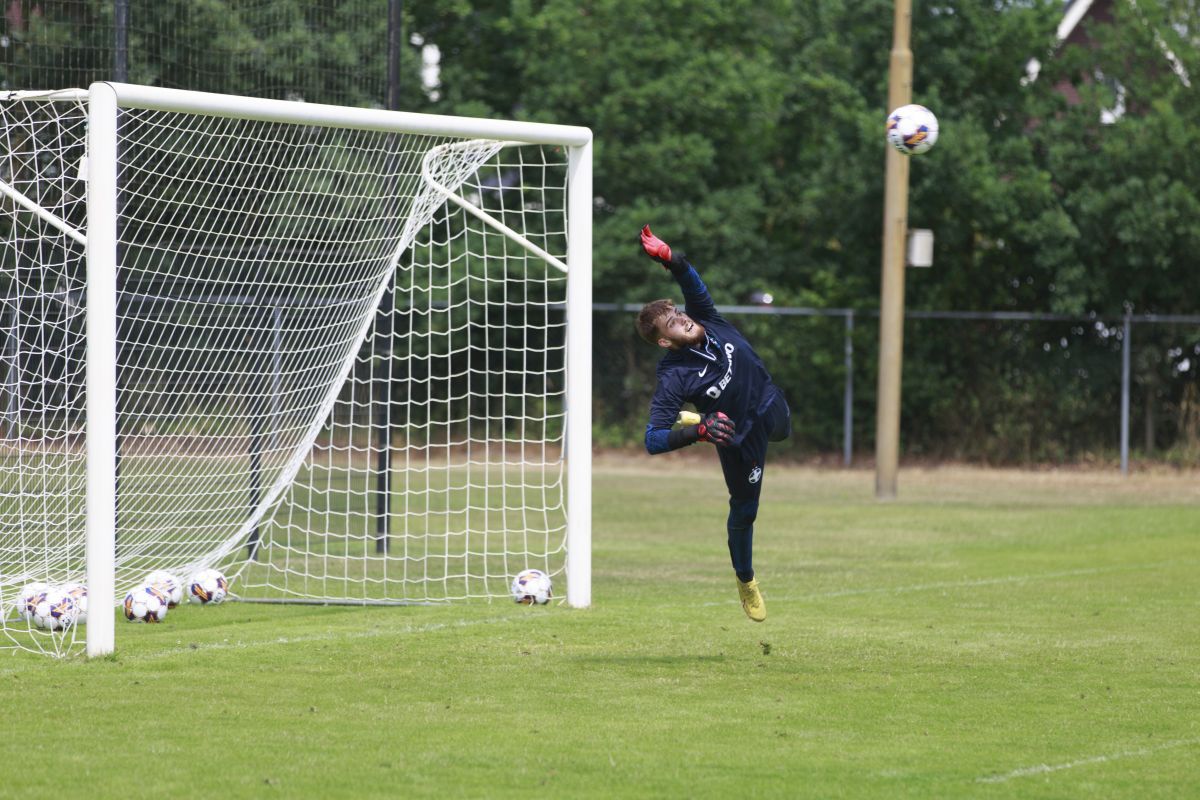 FOTO Concurs inedit la antrenamentul lui FCSB 04.07.2023