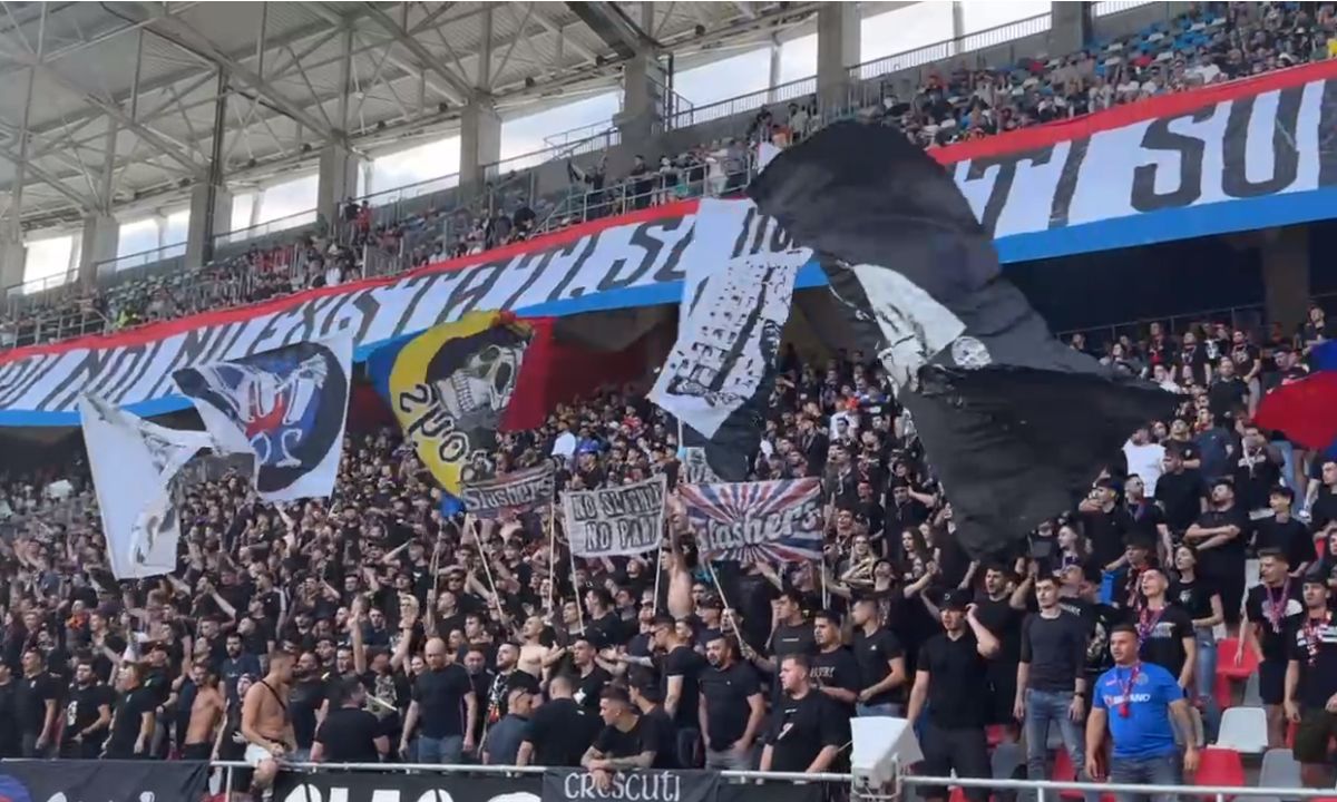 Peluza Sud și Peluza Nord, pentru prima dată față în față în Ghencea! Duel încins la Supercupa României » Mesajele afișate