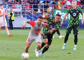 Bravo, n-ai stil! Alegeri stranii: FCSB și Corvinul și-au bulversat fanii la primul meci al sezonului