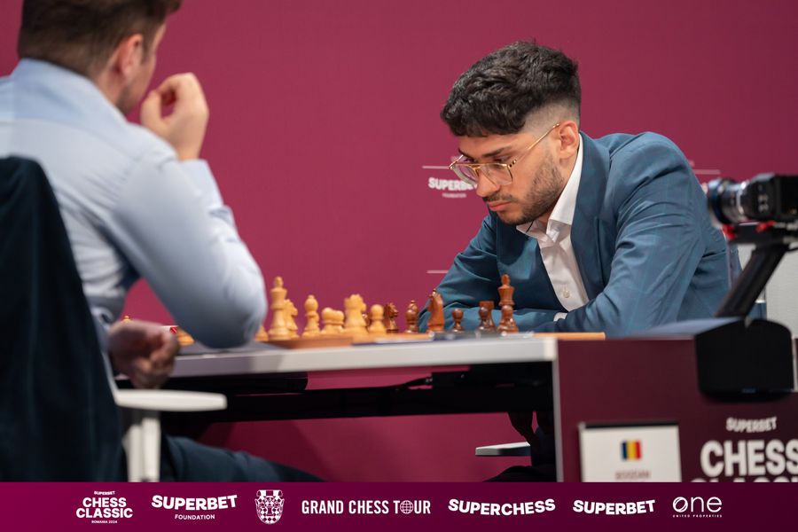 Toate partidele din a șaptea rundă de la Superbet Chess Classic România 2024 s-au încheiat la egalitate