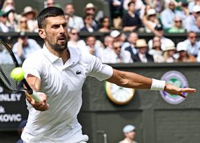 Novak Djokovic s-a calificat în „șaisprezecimile” turneului de la Wimbledon