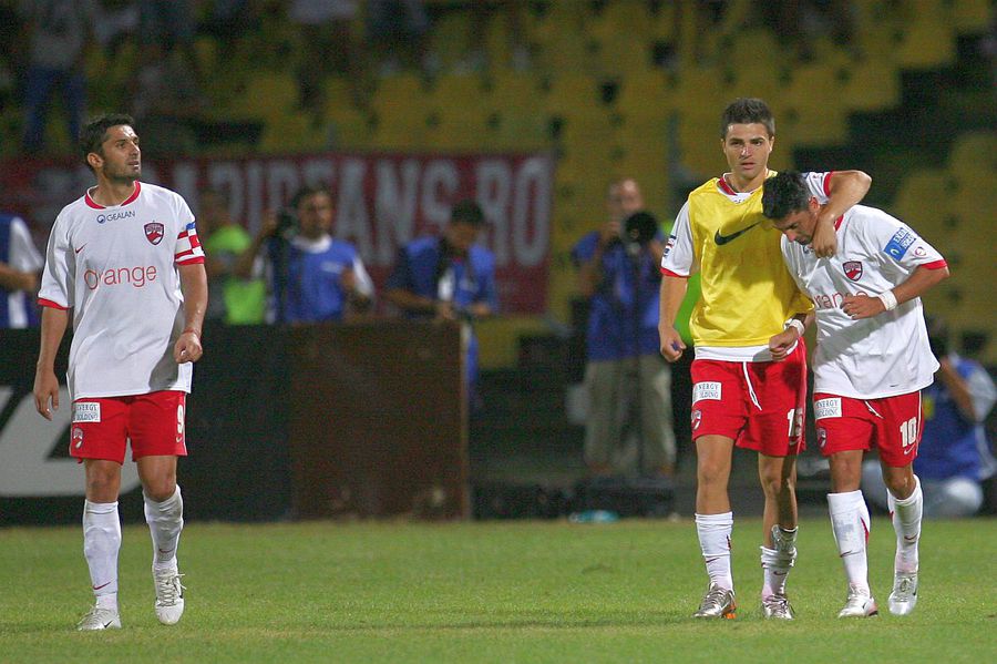 Dinamo a pierdut Supercupa României, în 2007, în fața celor de la Rapid, scor 2-1, după executarea loviturilor de departajare. Foto: Arhivă GSP Ei sunt cei 10 jucători care au scris istorie în Supercupa României: unul va fi prezent sâmbătă, în confruntarea FCSB - CFR Cluj
