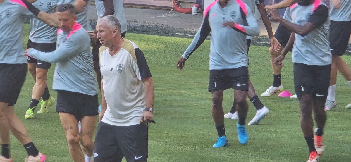 CFR Cluj, DECIMATĂ înaintea Supercupei cu FCSB: cinci absenți importanți + ce l-a șocat pe Dan Petrescu la stadionul „Steaua”
