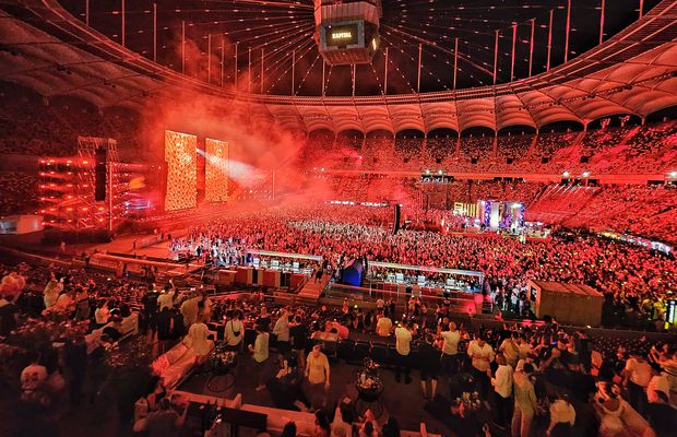 Arena Națională s-a transformat pentru Neversea Kapital! Imagini din prima zi a festivalului din București