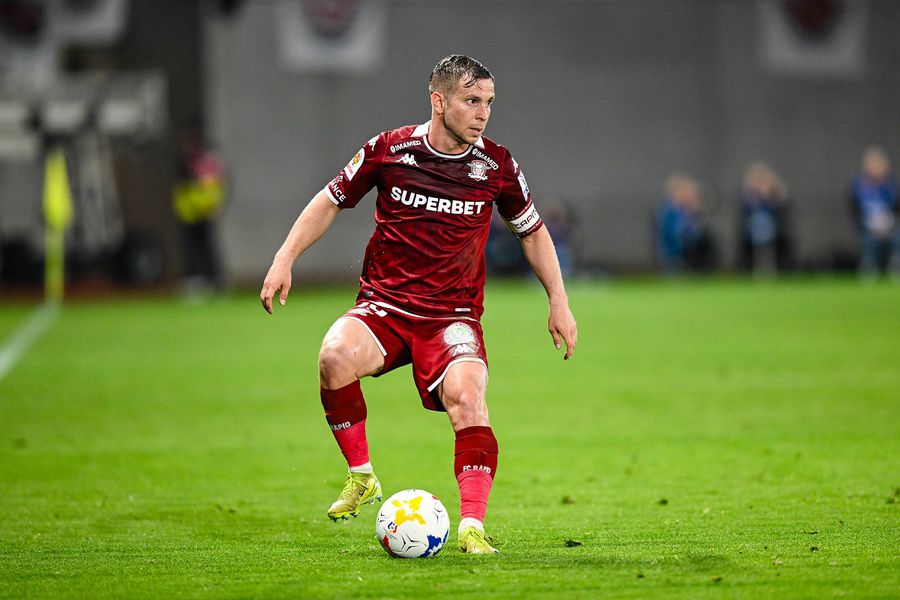 Răzvan Onea este „căpitan netitular” la Rapid, în noul sezon. Foto: Imago Rapid intră într-o altă eră » Cine va purta banderola din sezonul viitor