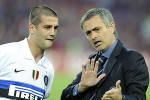 Jose Mourinho, prima reacție despre Chivu la Inter: „E «copilul» meu. Să câștige ce vrea el, mai puțin asta”
