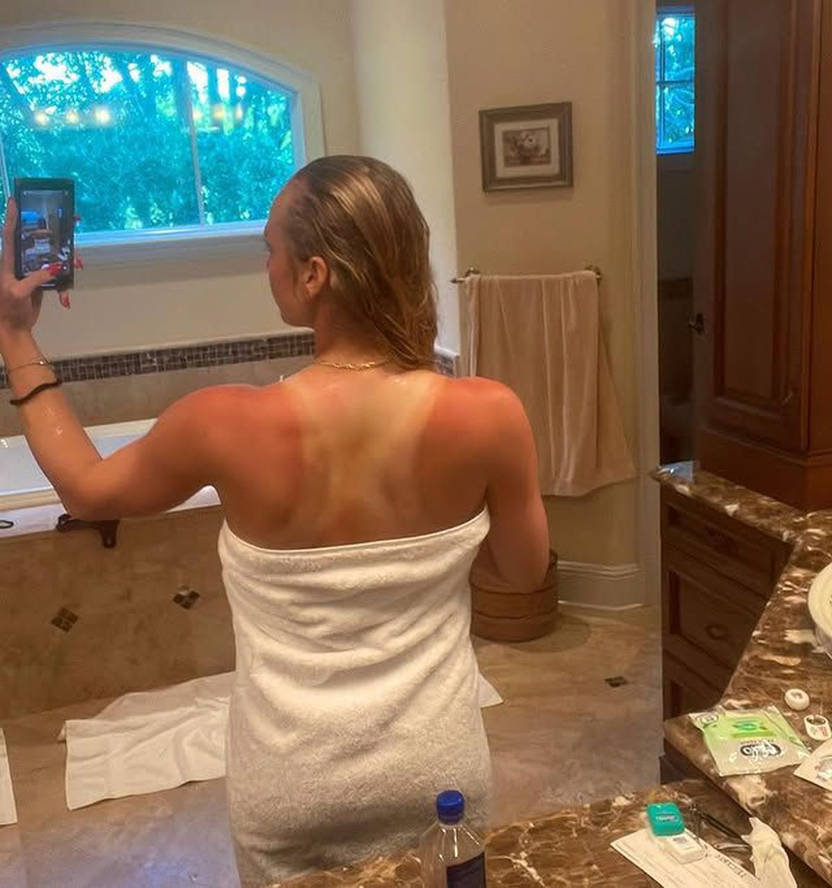 „Încing” iarba la Wimbledon » Cele mai frumoase jucătoare de tenis se vor duela sâmbătă la dublu