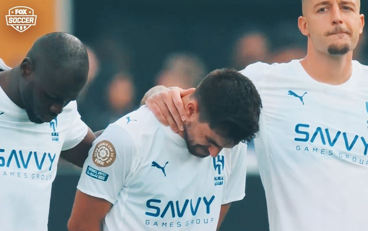 Neves și Cancelo, în lacrimi la momentul de reculegere în memoria lui Jota