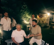 Marius Șumudică a dat bani la lăutari la ziua de naștere a lui Denis Drăguș. Foto: TikTok @robertne38