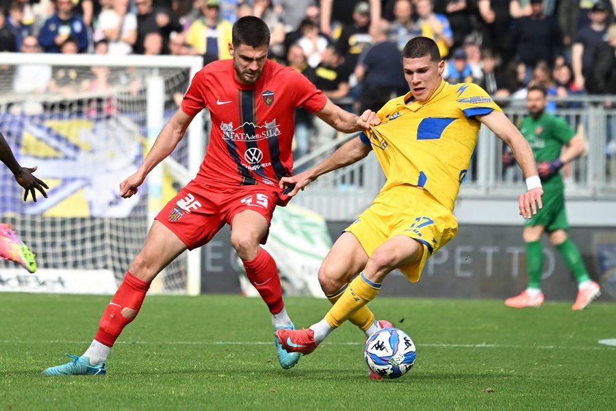 Fundaș central din Italia, în vizorul Rapidului » În iarnă, a fost ofertat de Dinamo