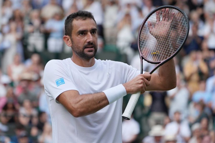 Marin Cilic sărbătorind victoria în turul 2 la Wimbledon Foto: Imago Images Campion de Grand Slam în era Big 3, actual veteran la 37 de ani: „Nu mă văd jucând în circuitul Challenger, vreau în turnee de top” + sfaturi pentru generația actuală