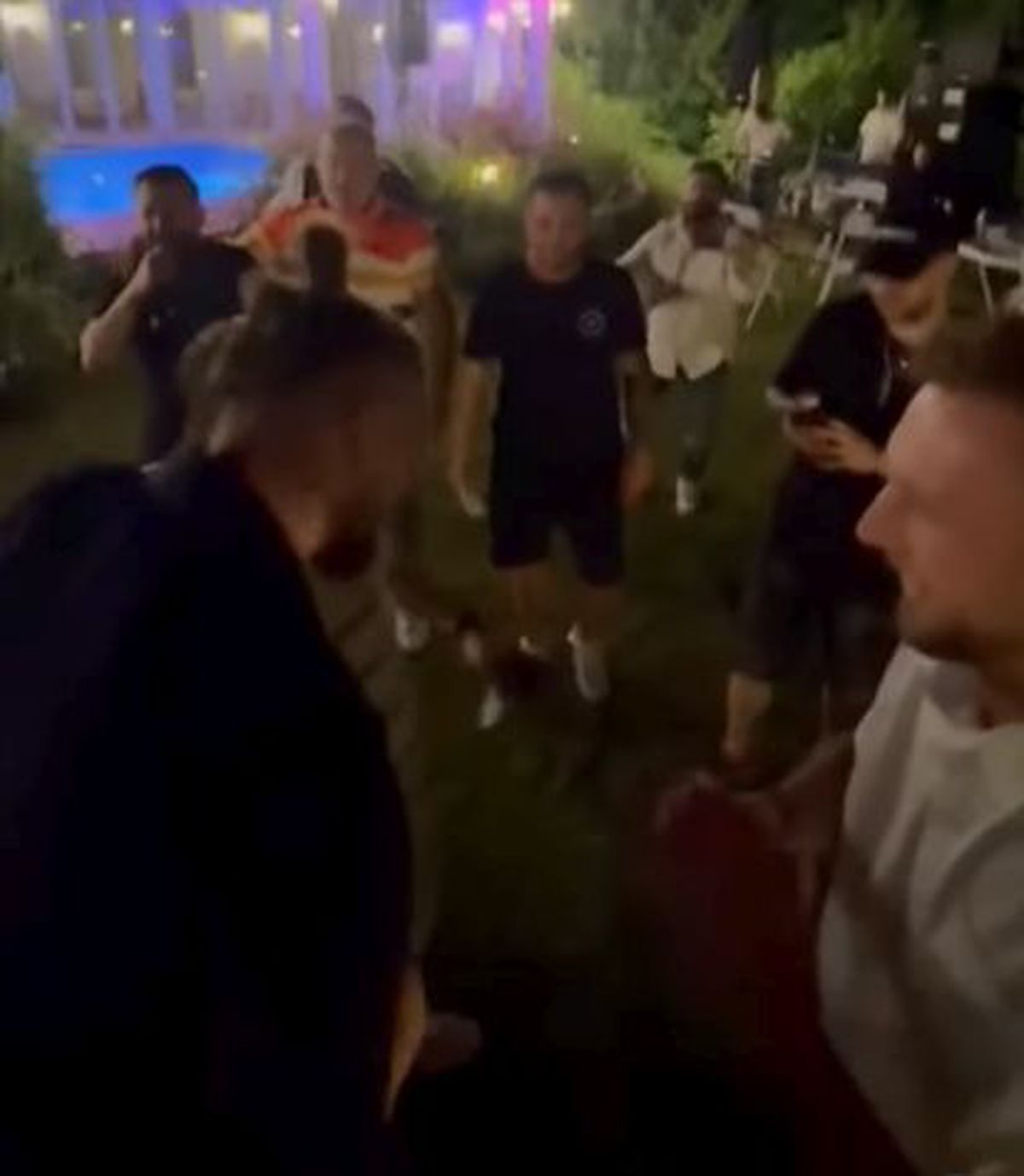 Marius Șumudică s-a distrat cu lăutarii la ziua de naștere a lui Denis Drăguș