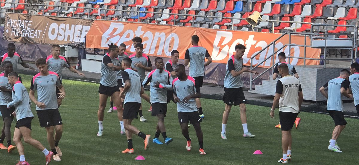 CFR Cluj, DECIMATĂ înaintea Supercupei cu FCSB: cinci absenți importanți + ce l-a șocat pe Dan Petrescu la stadionul „Steaua”