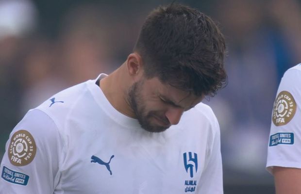 Imagini cutremurătoare la CM al Cluburilor » Au izbucnit în lacrimi pe teren, la momentul de reculegere în memoria lui Diogo Jota