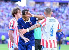 Tăvălit tot meciul, Mbappe n-a mai rezistat la interviuri: „Știm și noi! Duceți-vă dracului!”