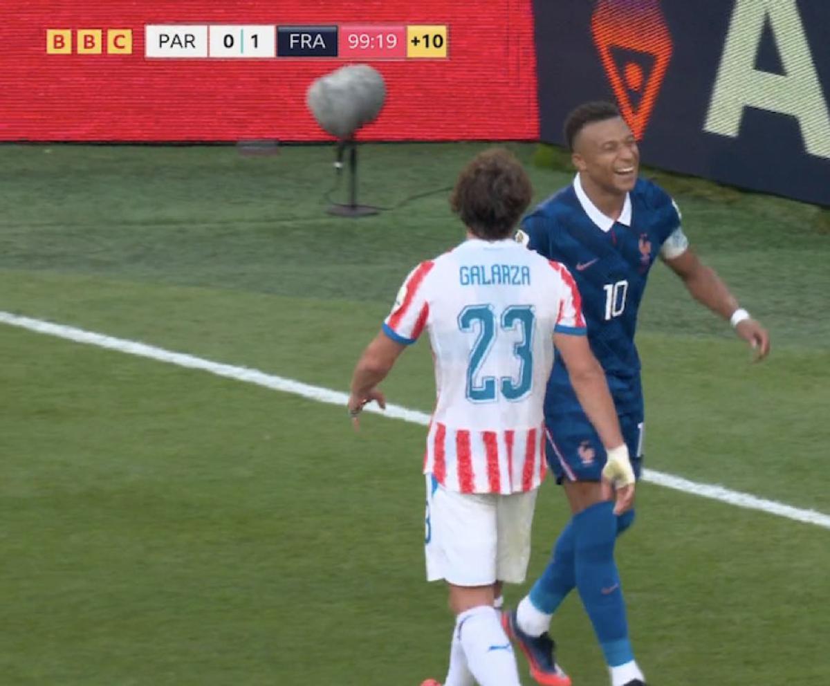 Imaginile de la finalul meciului Paraguay - Franța