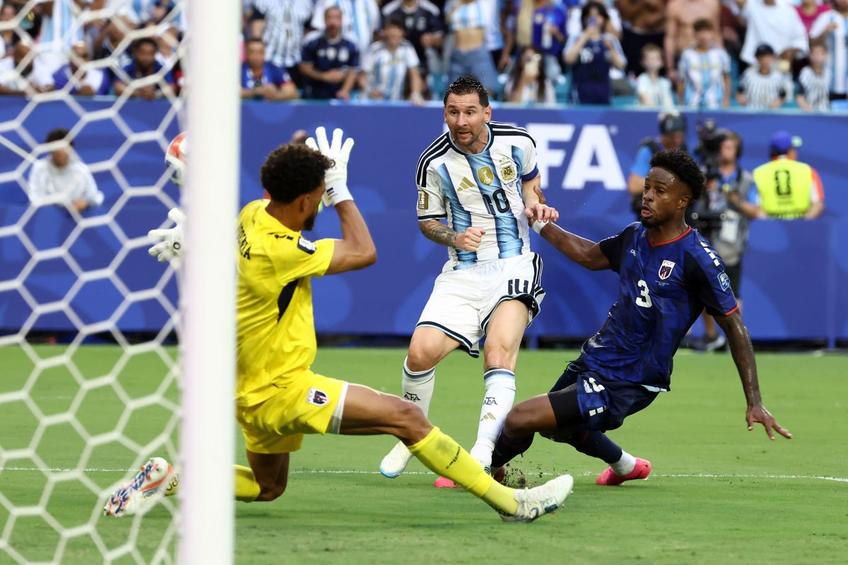 Lionel Messi vs Vozinha, un duel memorabil  // foto: Imago Images