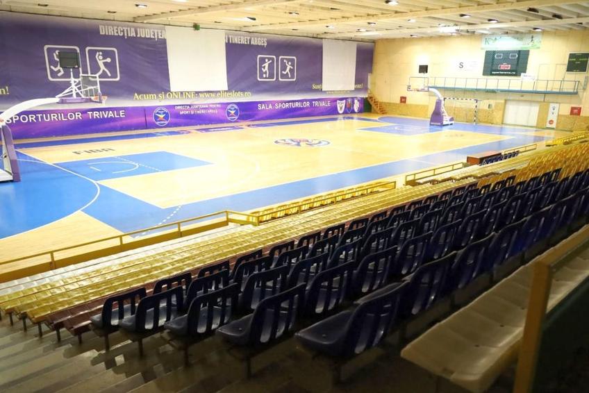 Așa arată azi Sala Sporturilor din Trivale / Sursă foto: Facebook @ Primăria Pitești