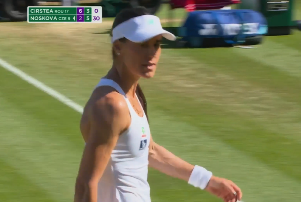 Moment INCREDIBIL! Sorana Cîrstea și-a jignit staff-ul în timpul meciului de la Wimbledon: „Lasă-mă în pace, sunteți niște inutili toți”