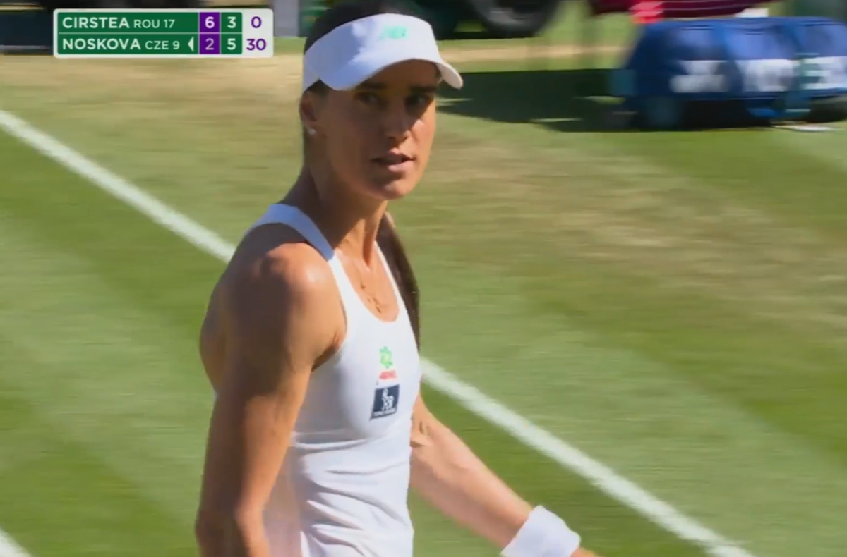 Moment INCREDIBIL! Sorana Cîrstea și-a jignit staff-ul în timpul meciului de la Wimbledon: „Lasă-mă în pace, sunteți niște inutili toți”