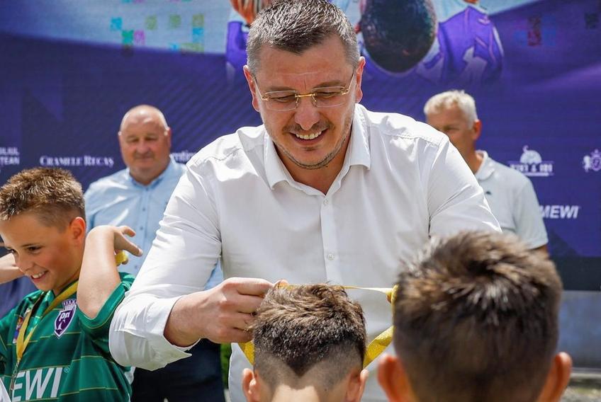 Dinu Bara este de un an la conducerea clubului de pe Bega. Vrea să readucă Poli Timișoara în „A”