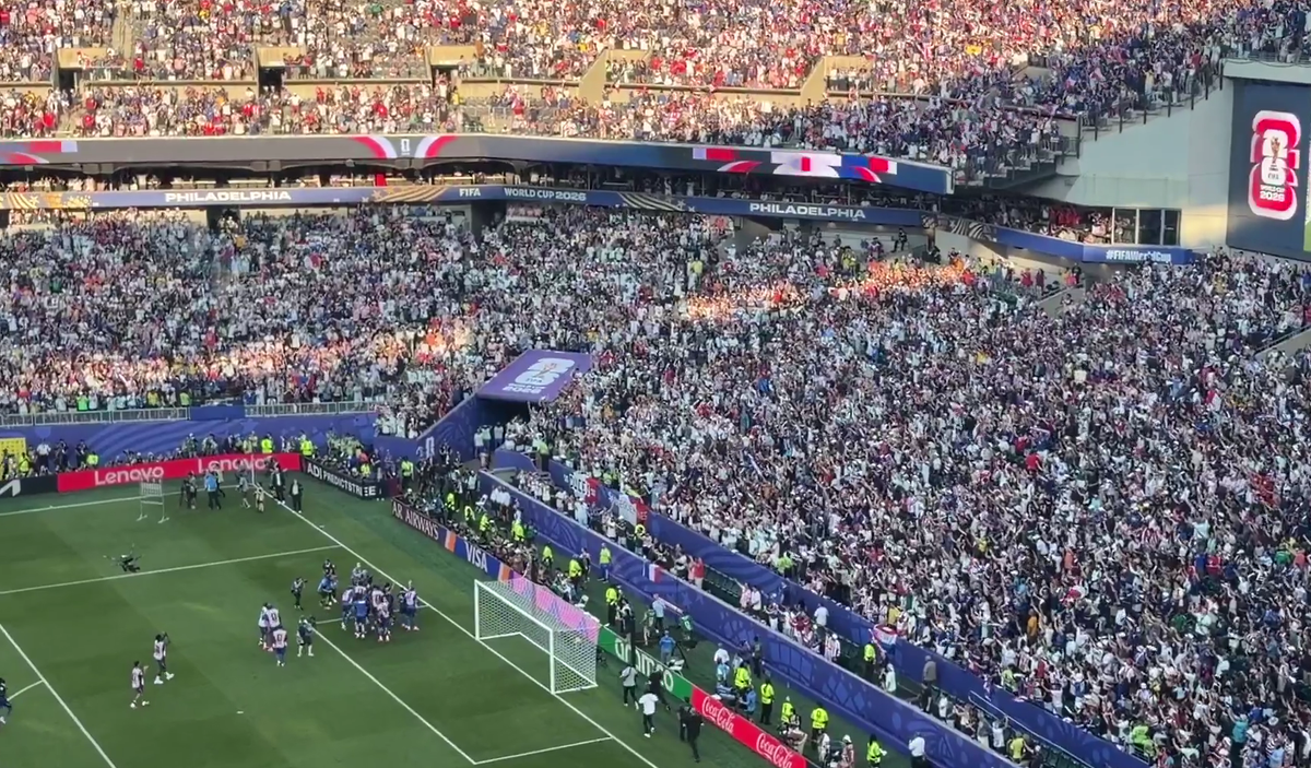 Președintele Emmanuel Macron intervine în scandalul dintre Mbappe și senatoarea din Paraguay
