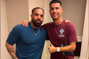 Drake s-a fotografiat cu Cristiano Ronaldo și a glumit pe internet: „Jur asta!”