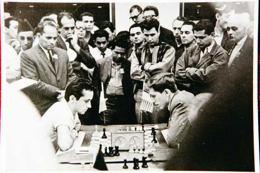 Povestea lui Florin Gheorghiu, șahistul român care l-a învins pe Bobby Fischer » Umilit de Nicolae Ceaușescu + blaturile nereușite din sportul minții
